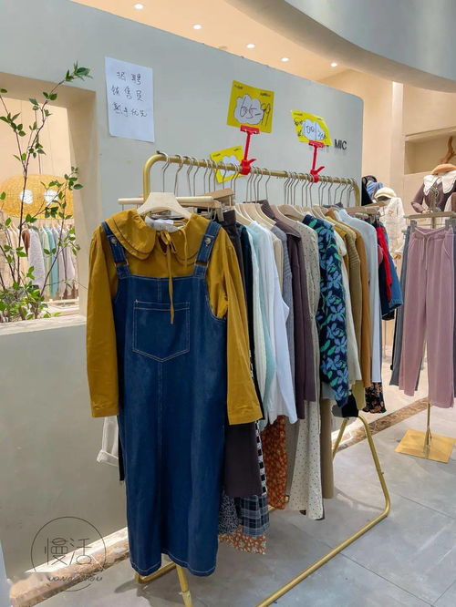 服裝批發市場清倉撿漏攻略 百元三件靚衫 vs. 20元牛仔褲，哪里更值得沖？